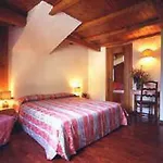Отель Dolonne 3*