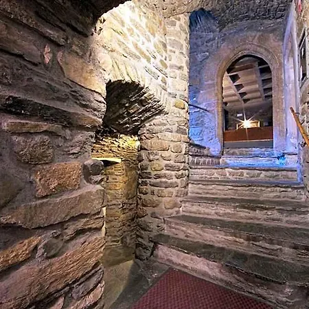 Dolonne Hotel