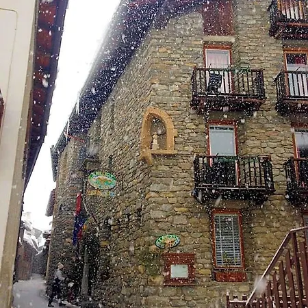 Dolonne Hotel Courmayeur