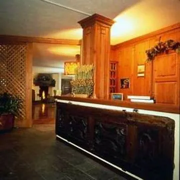 Dolonne 3* Κουρμαγιέρ