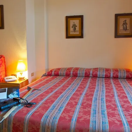 Dolonne 3* Κουρμαγιέρ
