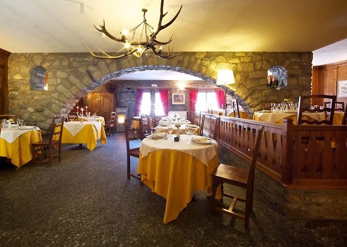 Dolonne Hotel Courmayeur